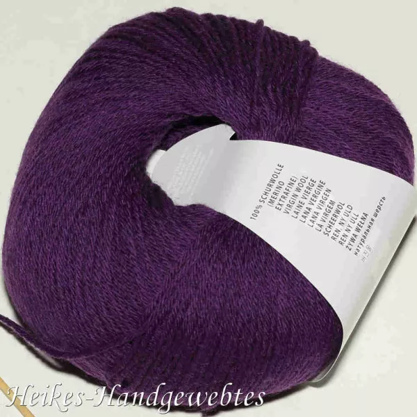 Lila dunkel Merino 200 Bebe