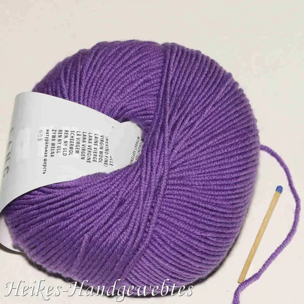 Lila Merino 120