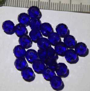 Glasperle Blau geschliffen 6mm