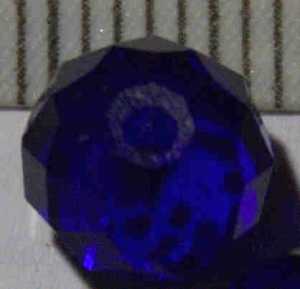 Glasperle Blau geschliffen 8mm