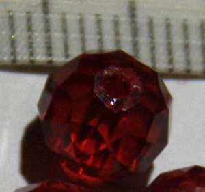 Glasperle Rot geschliffen 6mm